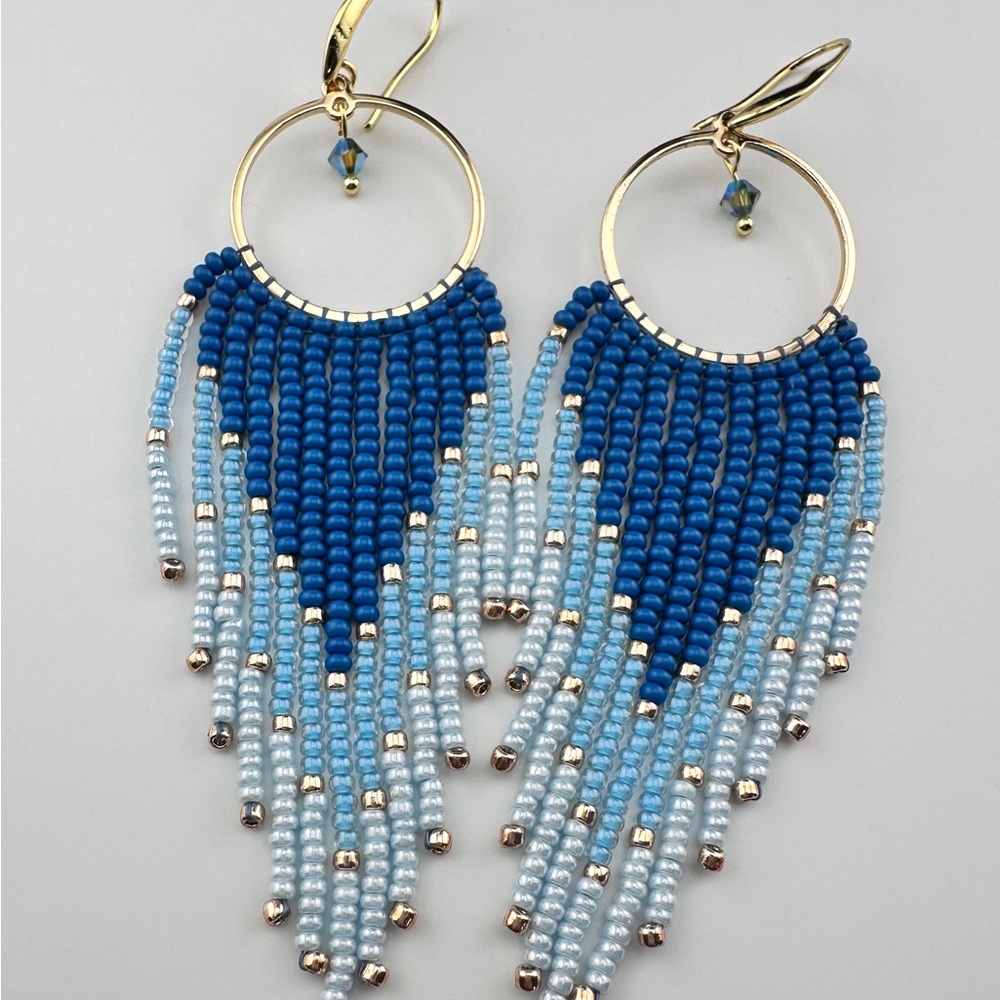 Elegant Ombre Blue Beaded Earrings - Picture 4 of 15